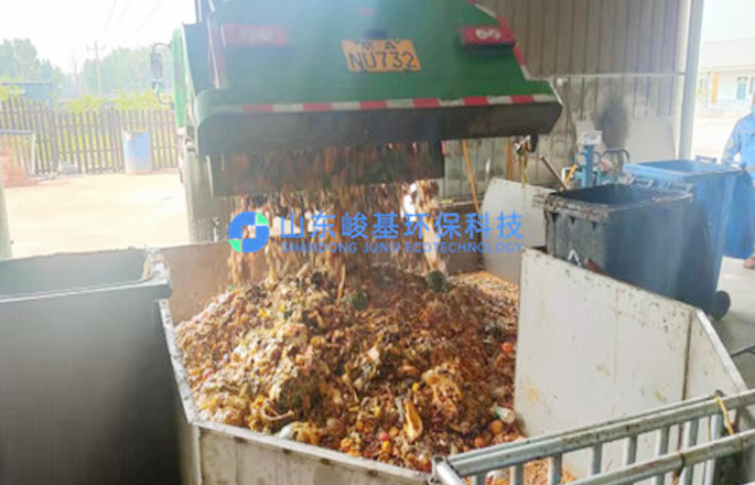 改进目前餐厨垃圾养殖现状的主要措施是什么